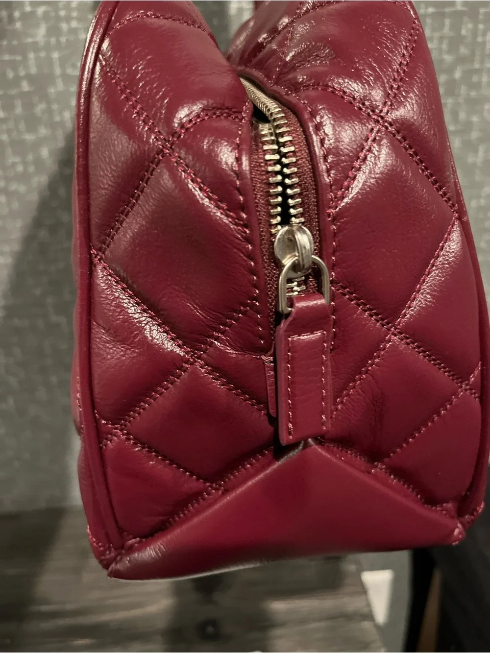 NWT Marc Jacobs The Dual Smooth Leather Quilted Shoulder Bag Dark Plum Maroon - Picture 12 of 15